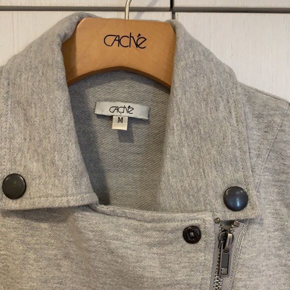 🎉last deal 🎉Cache zipper jacket - Picture 3 of 8